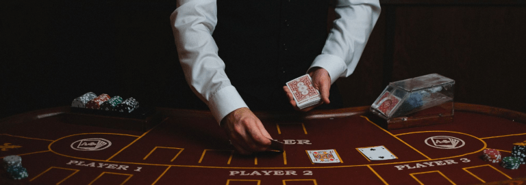 Live dealer casino: mobile live-dealer tables with 5 bets in HD